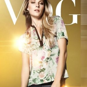 H&M Silky Floral Short Sleeve Blouse Size 6